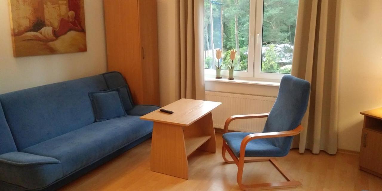 Dom Goscinny Przy Lesie Pobierowo Exteriör bild
