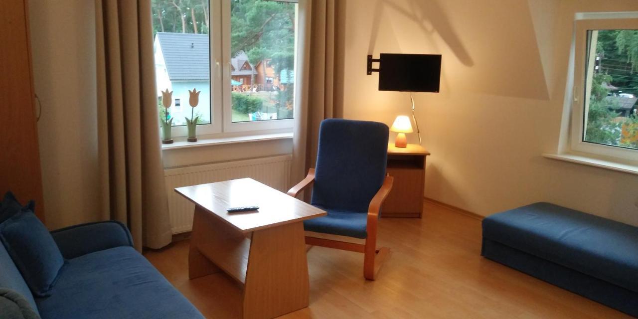Dom Goscinny Przy Lesie Pobierowo Exteriör bild