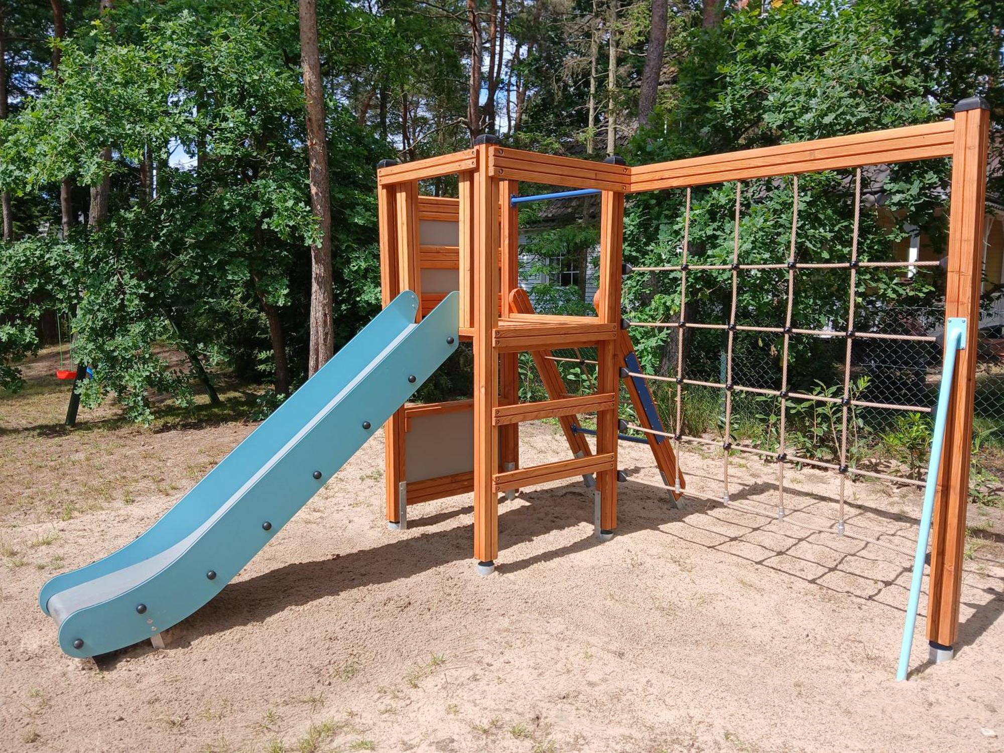 Dom Goscinny Przy Lesie Pobierowo Exteriör bild